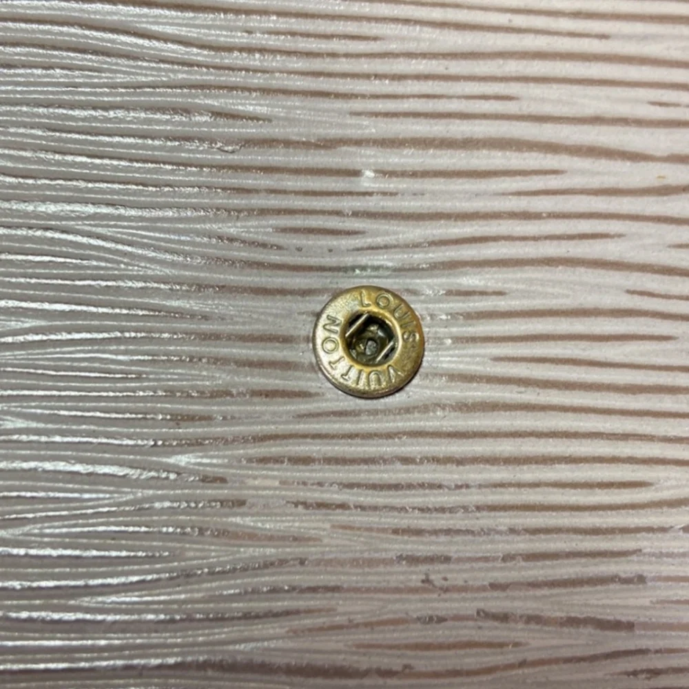 Louis Vuitton Purple Wallet - Picture 9 of 15